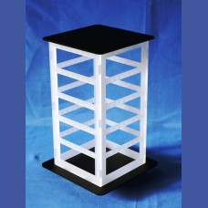 PENDIENTES  Prisma con ventanas   80 pares<br>Medidas: 200 x 200 x 300 mm<br>